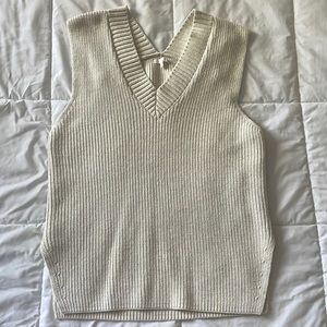 GB sweater vest